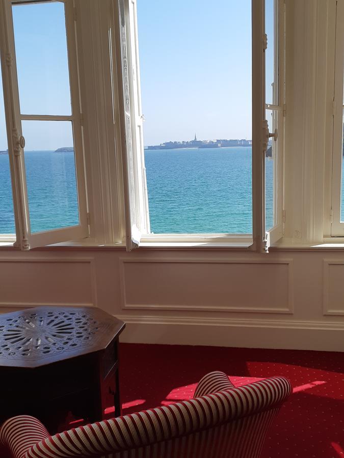 Hotel Villa Reine Hortense Дінар Екстер'єр фото